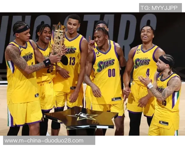 2023年NBA篮球明星排名及精彩瞬间照片回顾